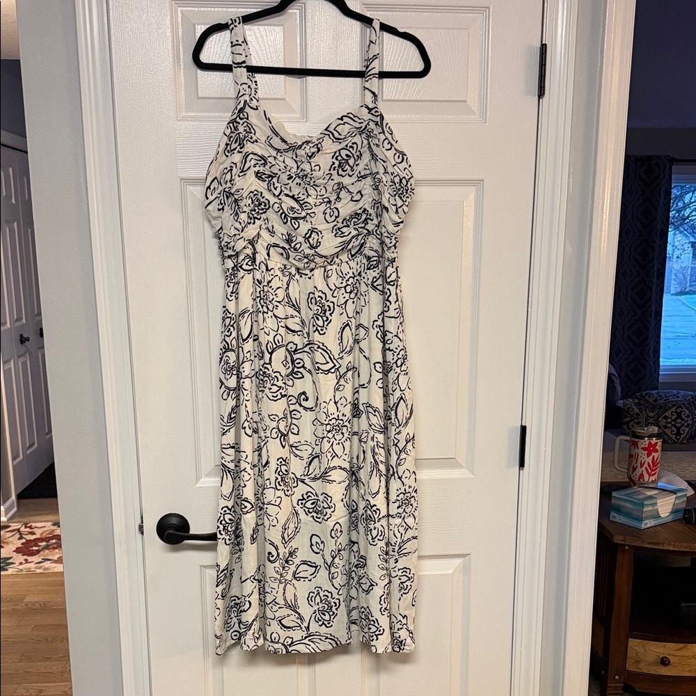 Maurices Black and White Floral Midi Dress